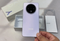 VIVO Y500 Smartphone Tangguh dengan Baterai Monster